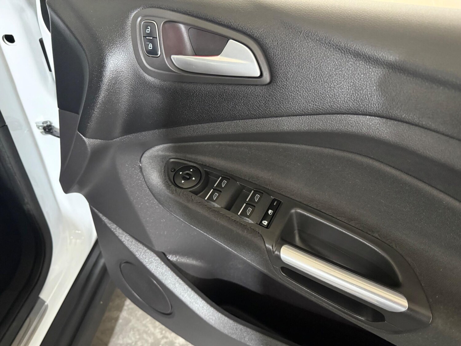 Used Ford Grand C-Max 2016 for sale - 76522161: Photo 21