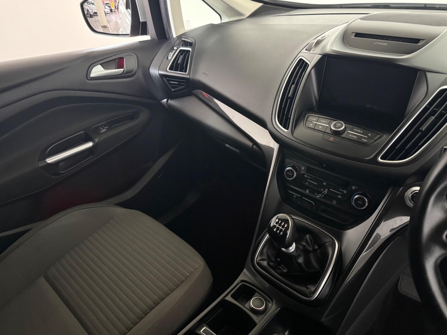 Used Ford Grand C-Max 2016 for sale - 76522161: Photo 32