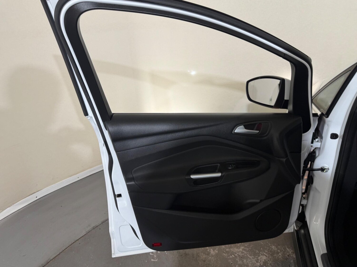 Used Ford Grand C-Max 2016 for sale - 76522161: Photo 60