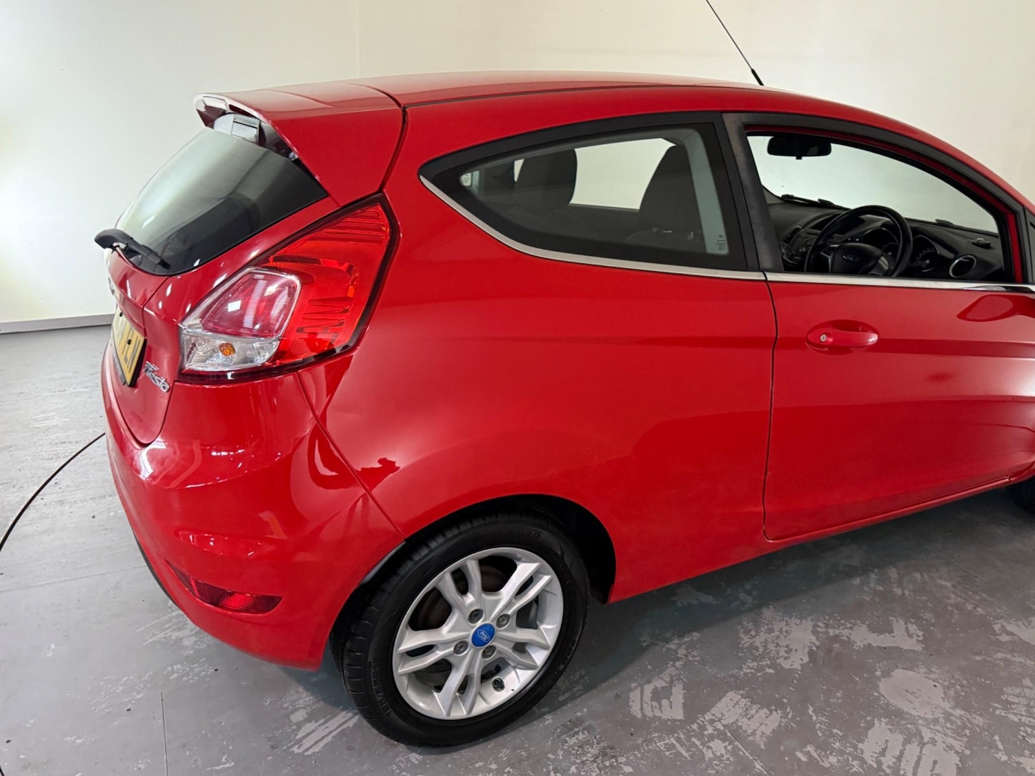 Used Ford Fiesta 2015 for sale - 76408922: Photo 15