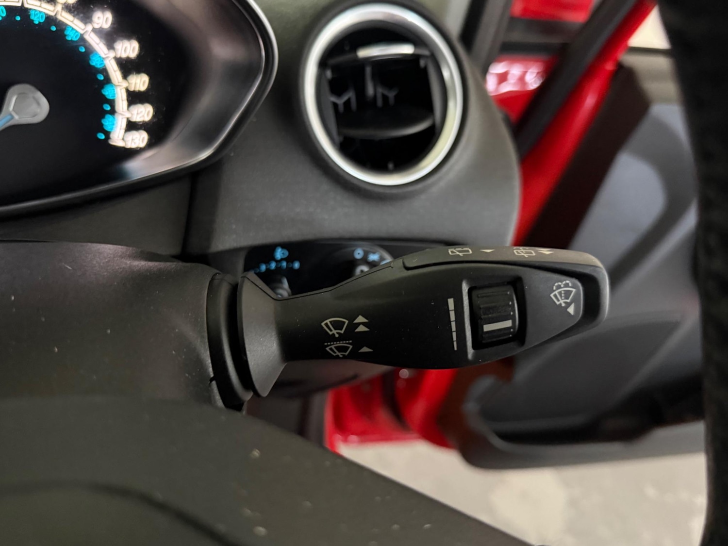 Used Ford Fiesta 2015 for sale - 76408922: Photo 27