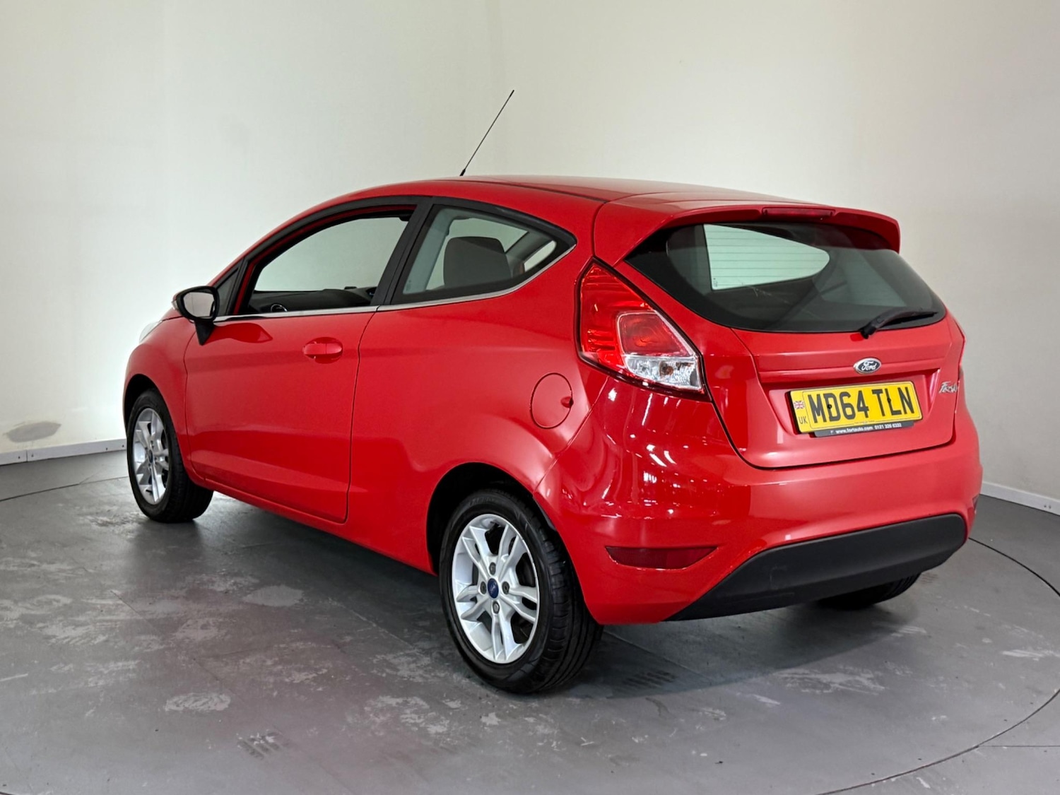 Used Ford Fiesta 2015 for sale - 76408922: Photo 5