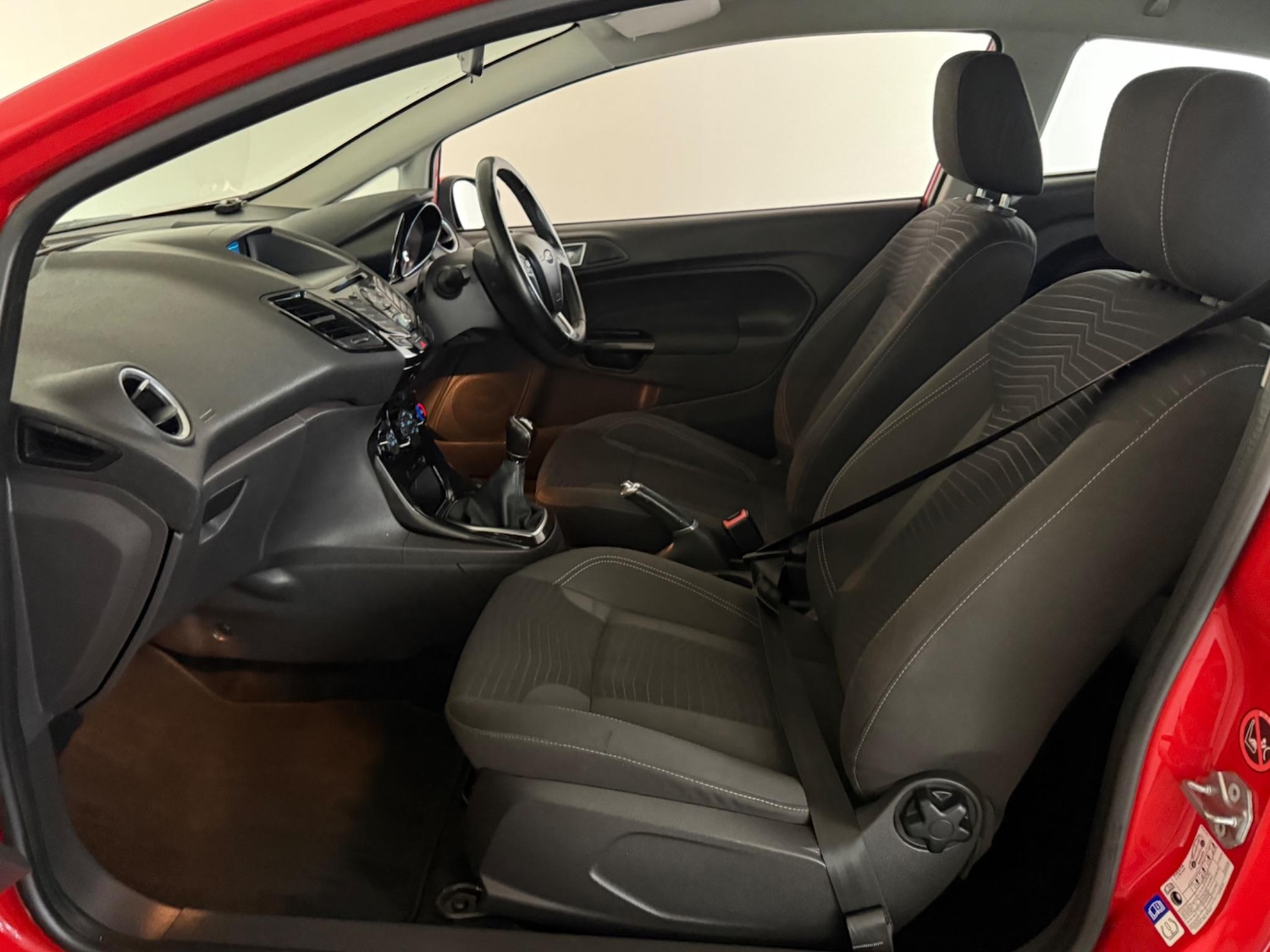 Used Ford Fiesta 2015 for sale - 76408922: Photo 56