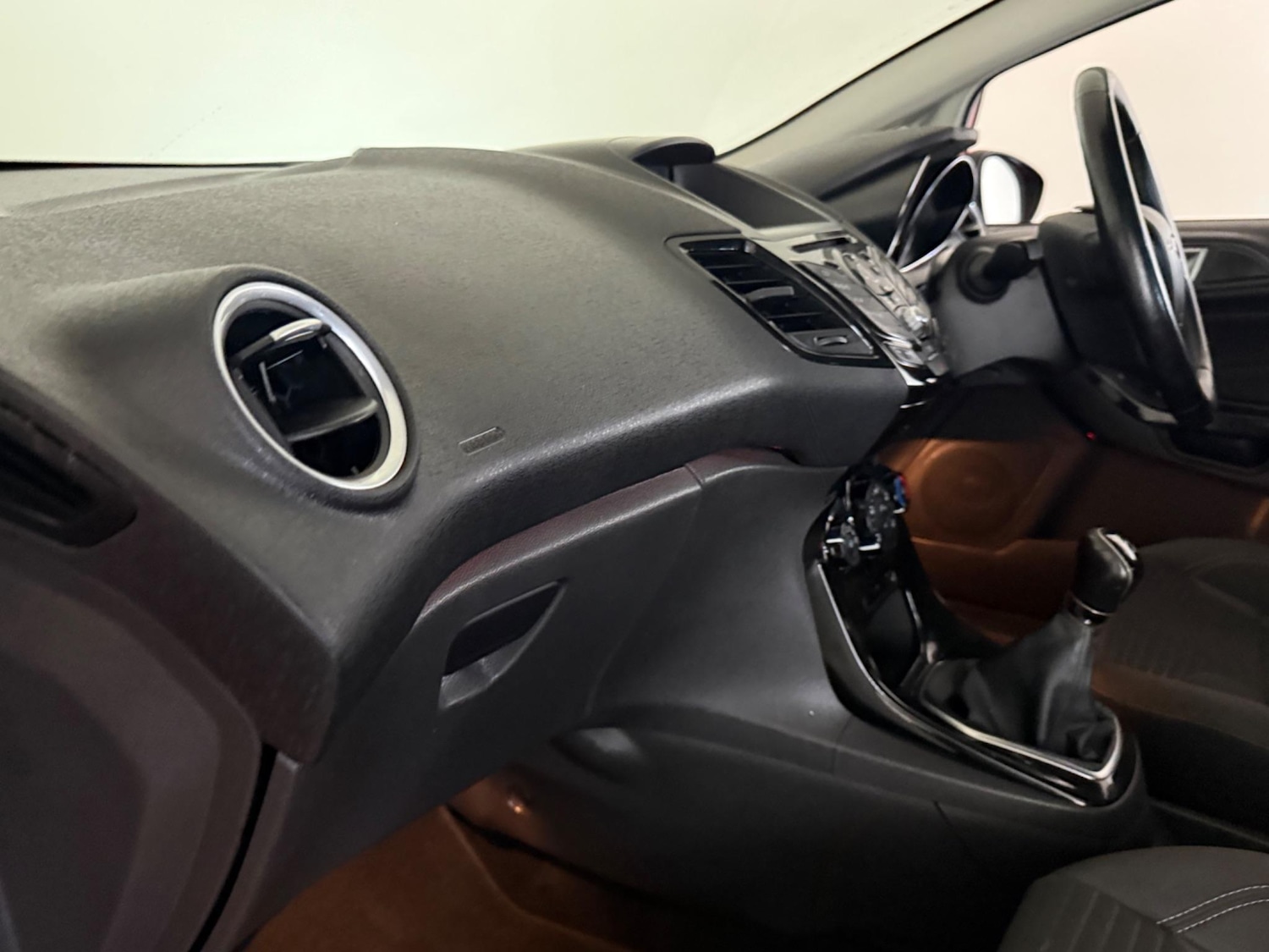 Used Ford Fiesta 2015 for sale - 76408922: Photo 66