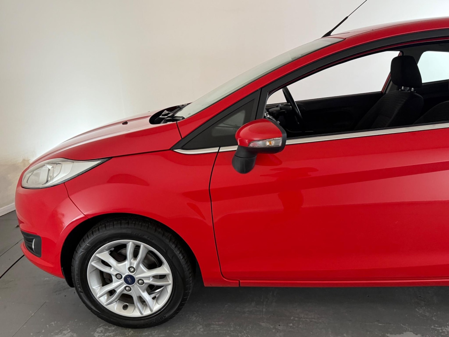 Used Ford Fiesta 2015 for sale - 76408922: Photo 69