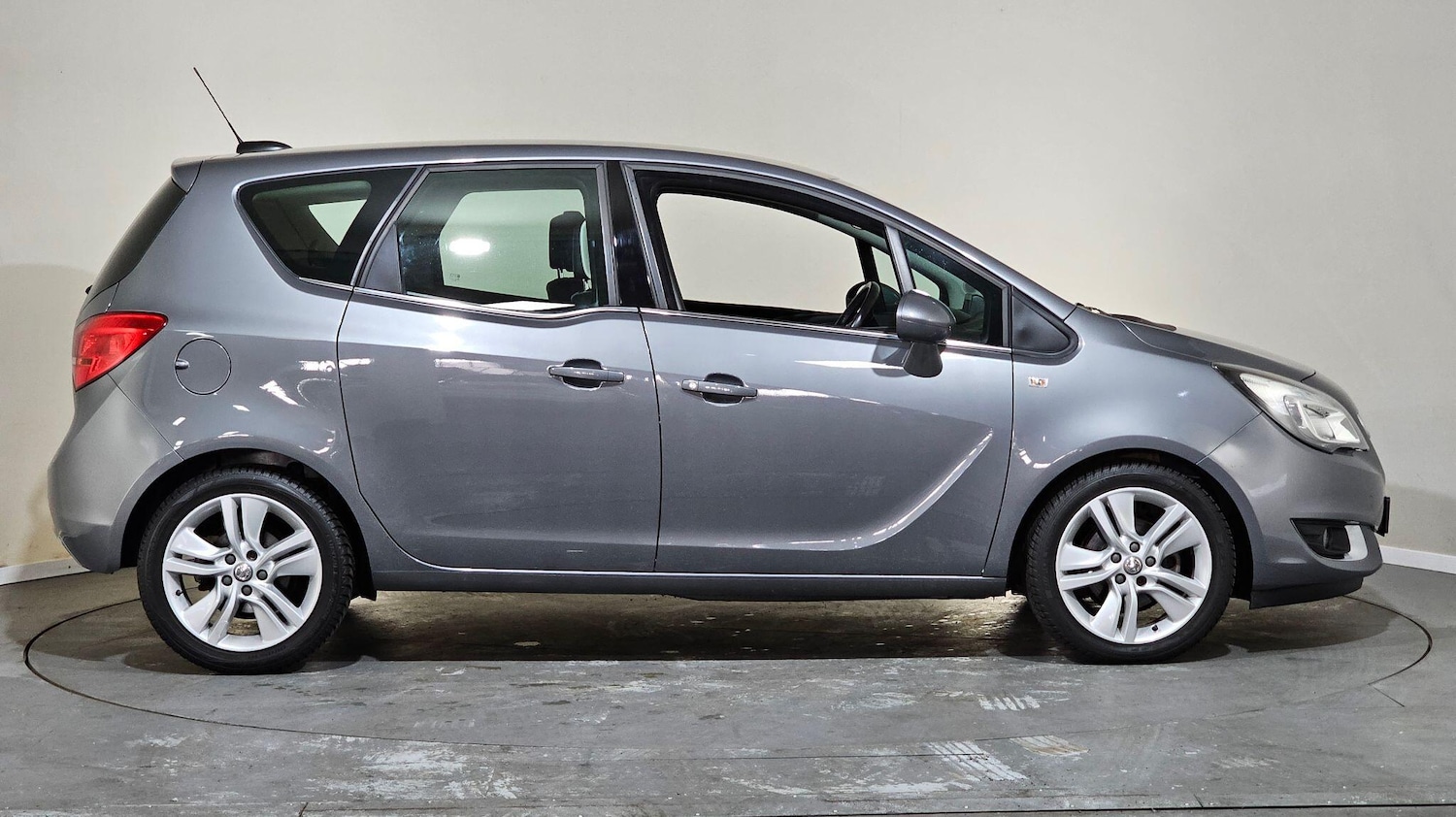 Used Vauxhall Meriva 2017 for sale - 76513232: Photo 7