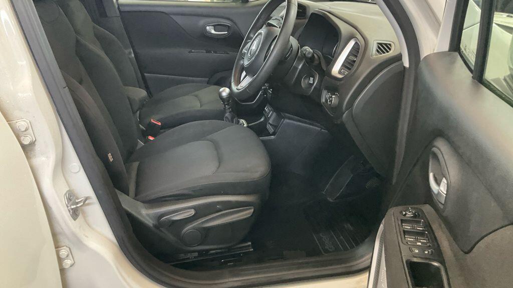 Used Jeep Renegade 2019 for sale - 76485122: Photo 9