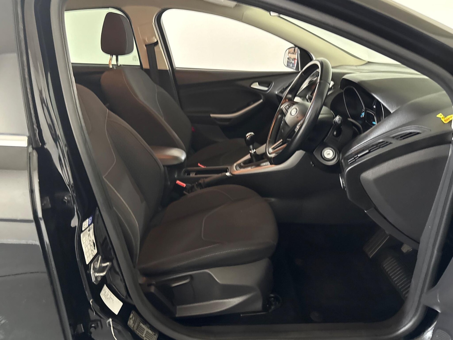 Used Ford Focus 2017 for sale - 76408344: Photo 22