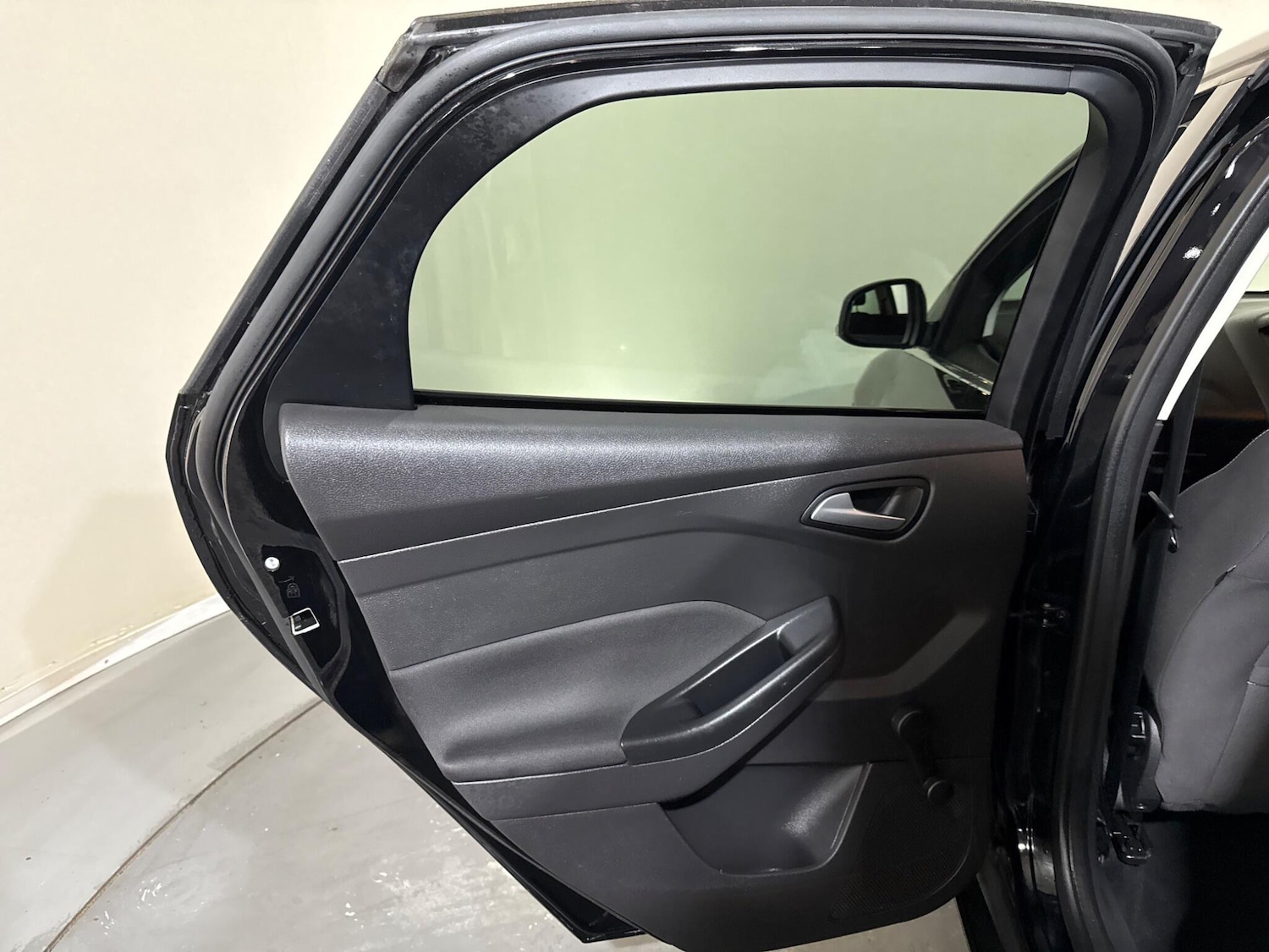 Used Ford Focus 2017 for sale - 76408344: Photo 59