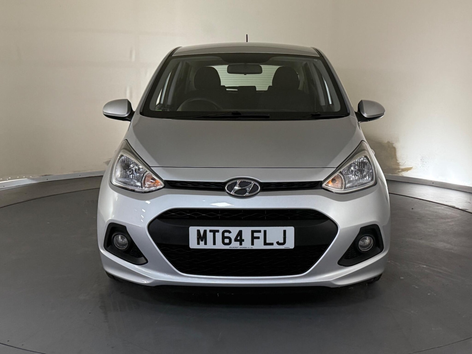 Used Hyundai i10 2014 for sale - 76424130: Photo 2