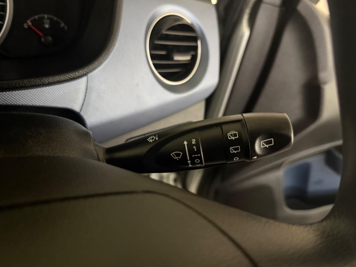 Used Hyundai i10 2014 for sale - 76424130: Photo 28