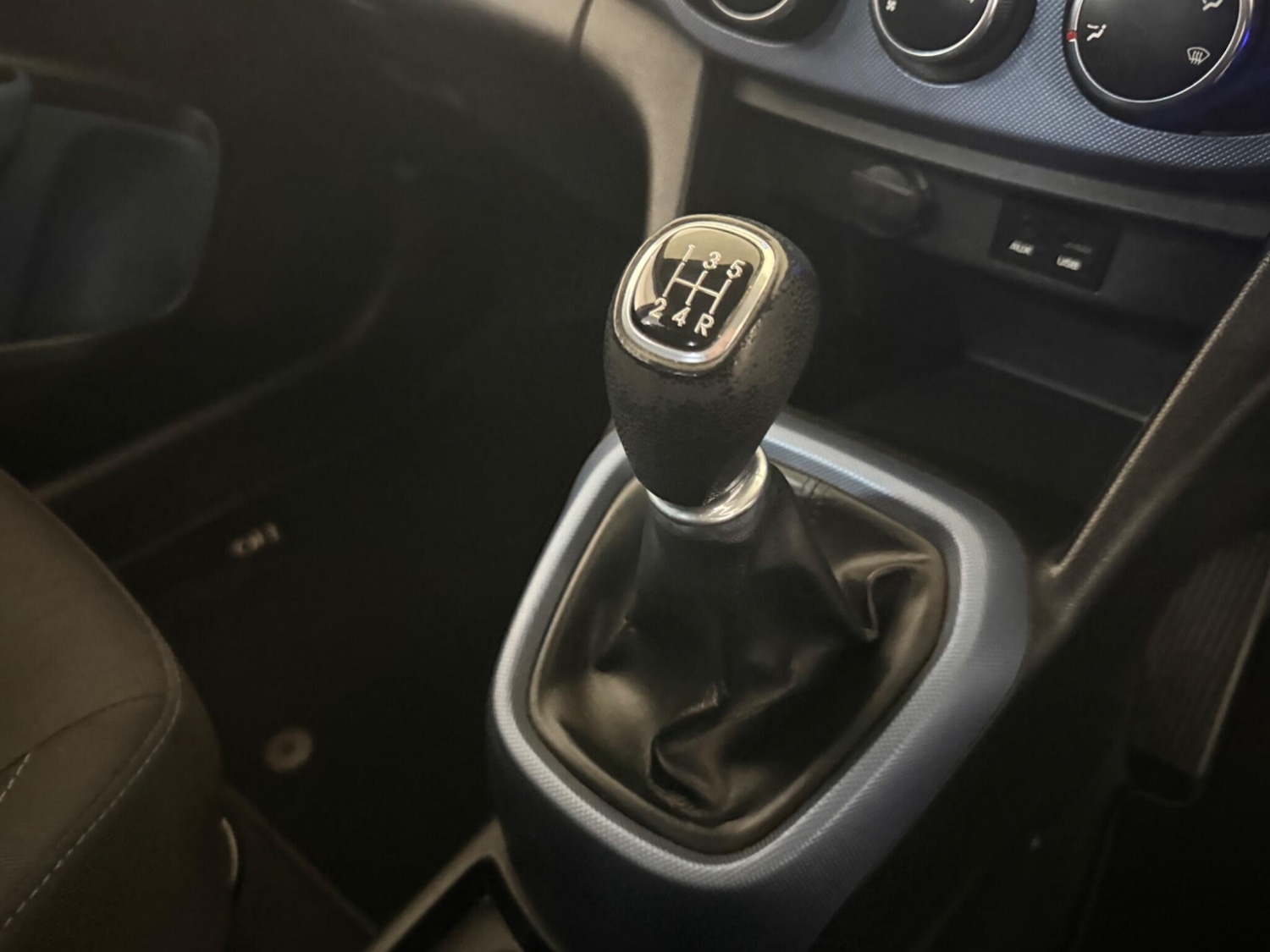 Used Hyundai i10 2014 for sale - 76424130: Photo 38