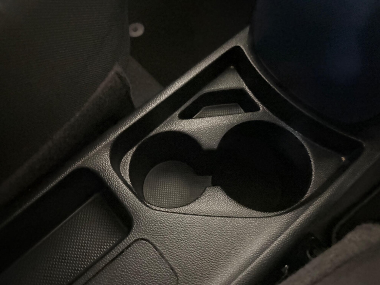 Used Hyundai i10 2014 for sale - 76424130: Photo 39