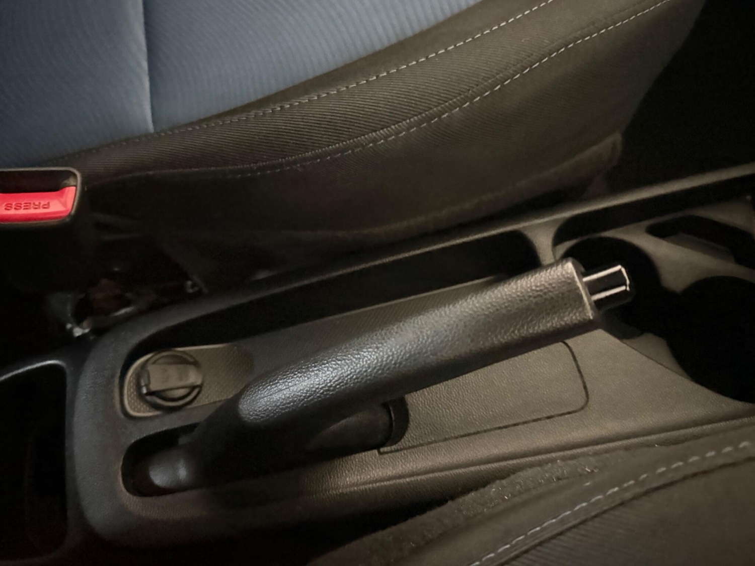 Used Hyundai i10 2014 for sale - 76424130: Photo 40