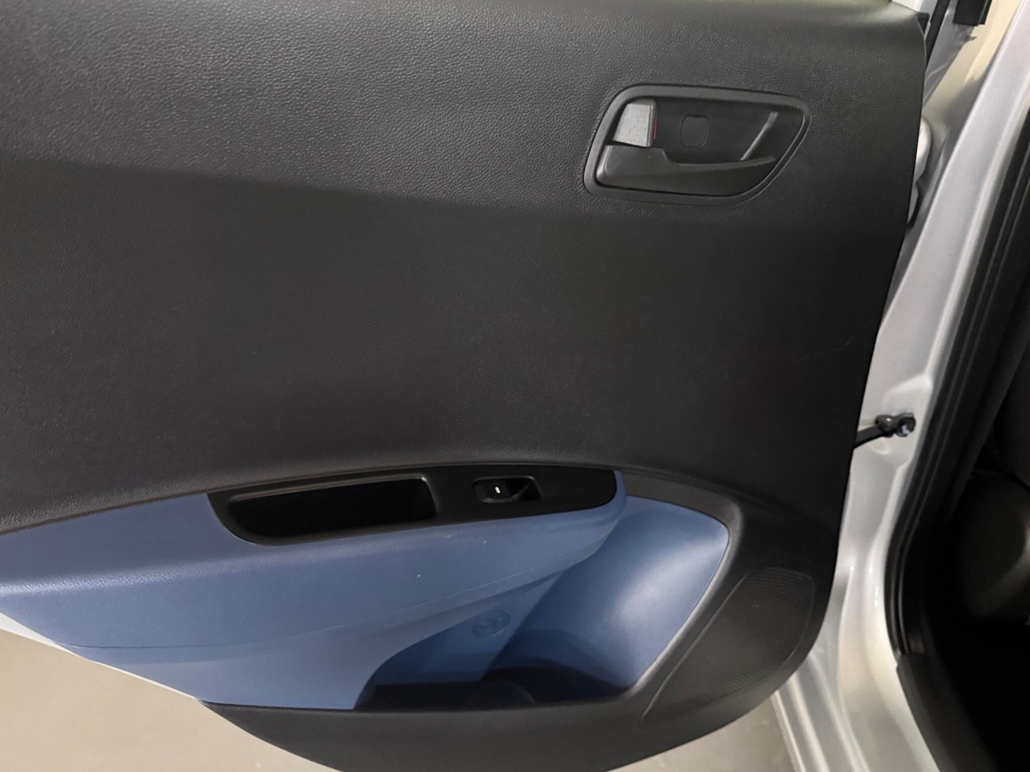 Used Hyundai i10 2014 for sale - 76424130: Photo 57