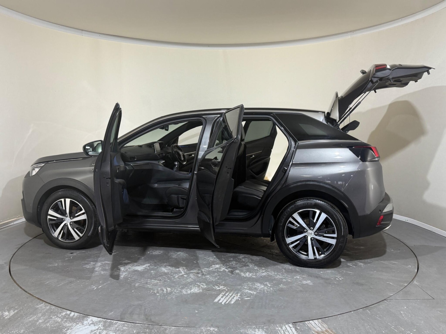 Used Peugeot 3008 2017 for sale - 76592098: Photo 11