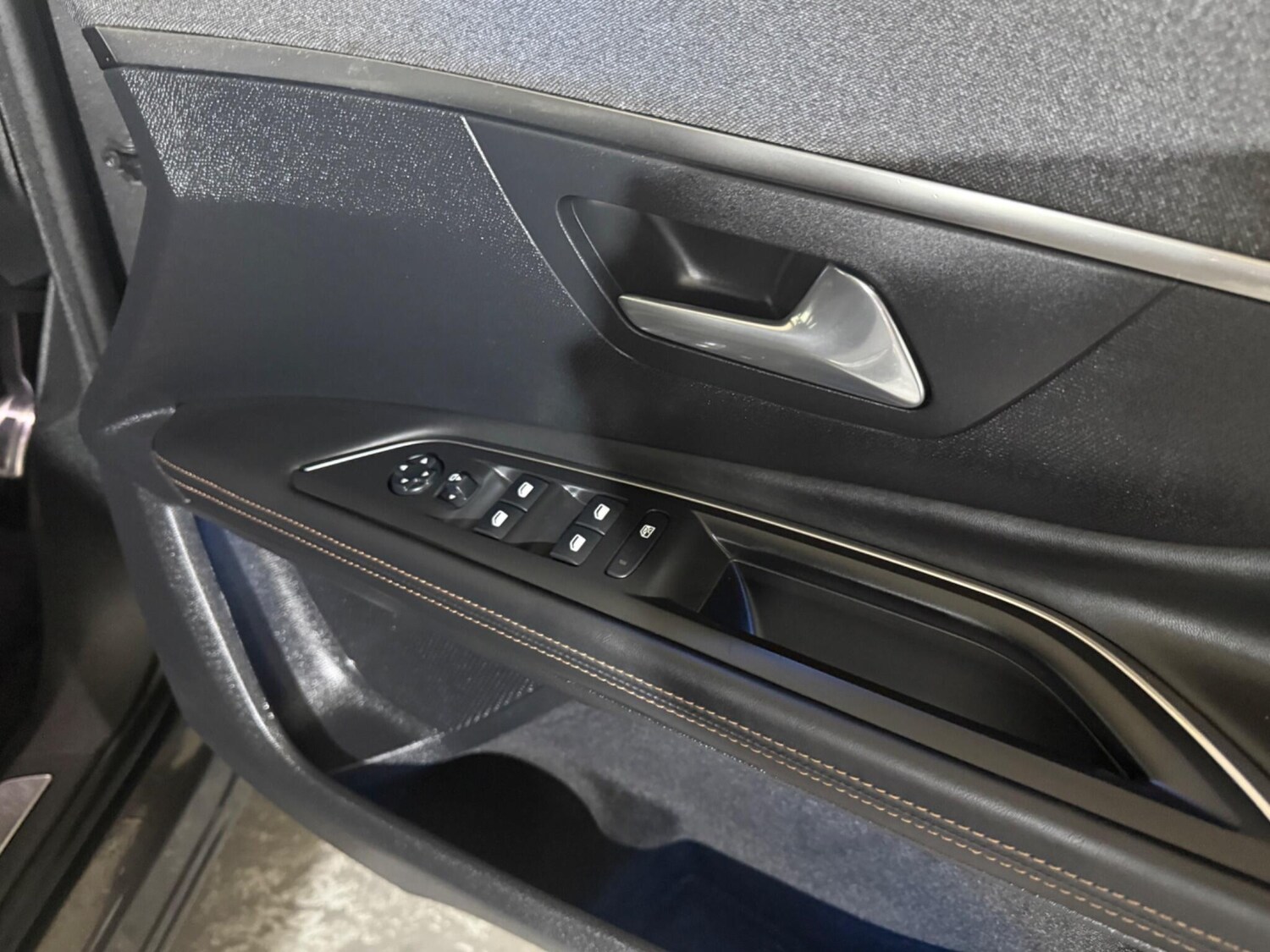 Used Peugeot 3008 2017 for sale - 76592098: Photo 21