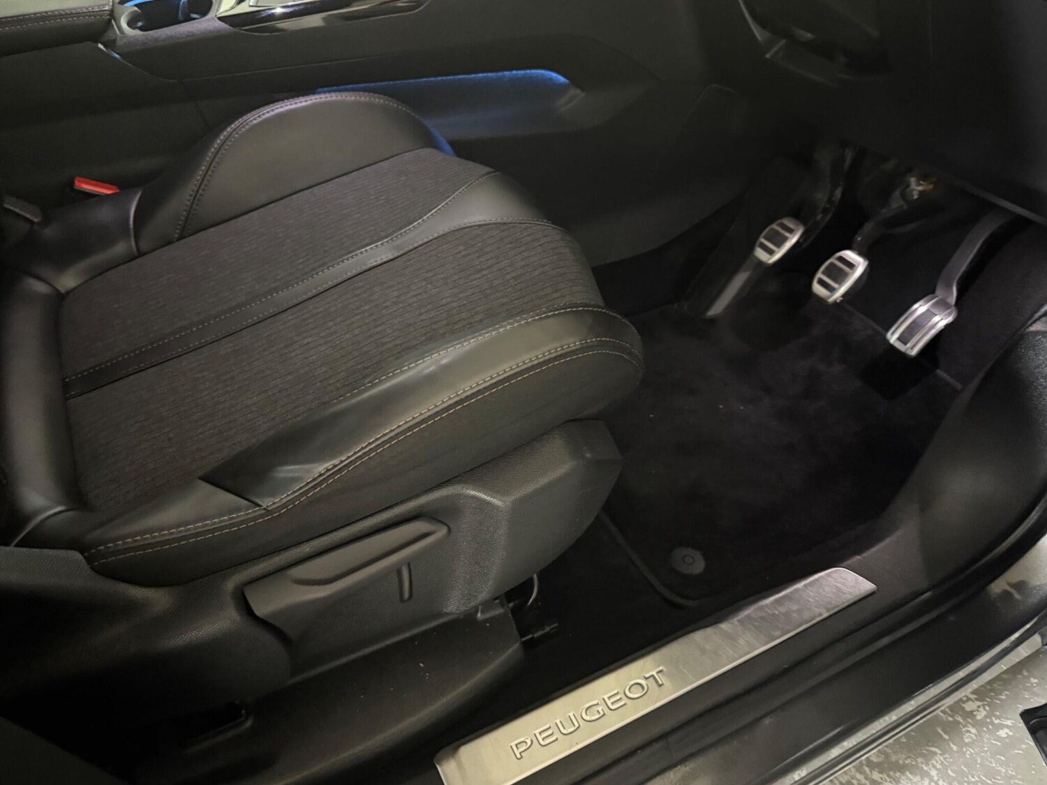 Used Peugeot 3008 2017 for sale - 76592098: Photo 24