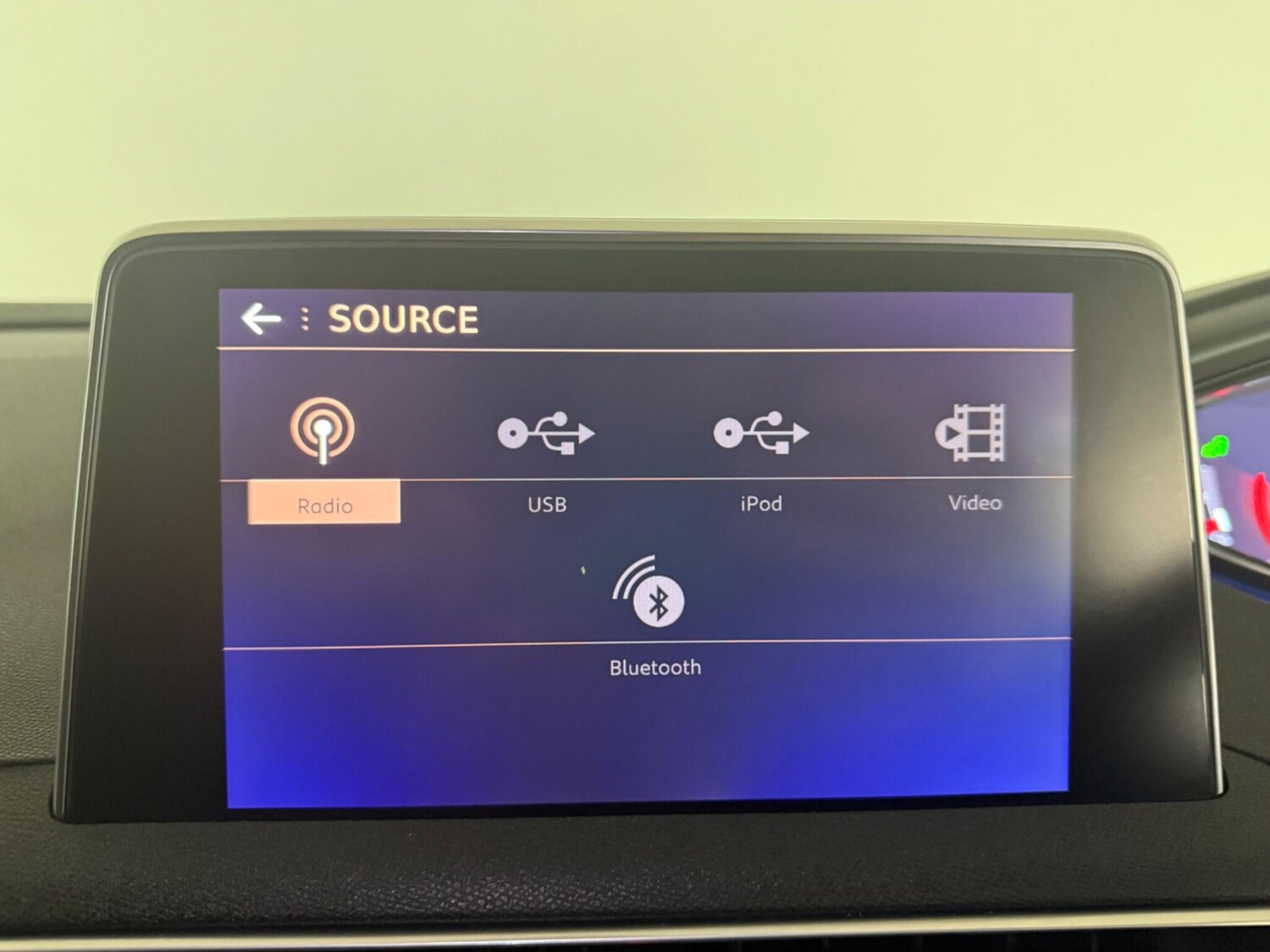 Used Peugeot 3008 2017 for sale - 76592098: Photo 35