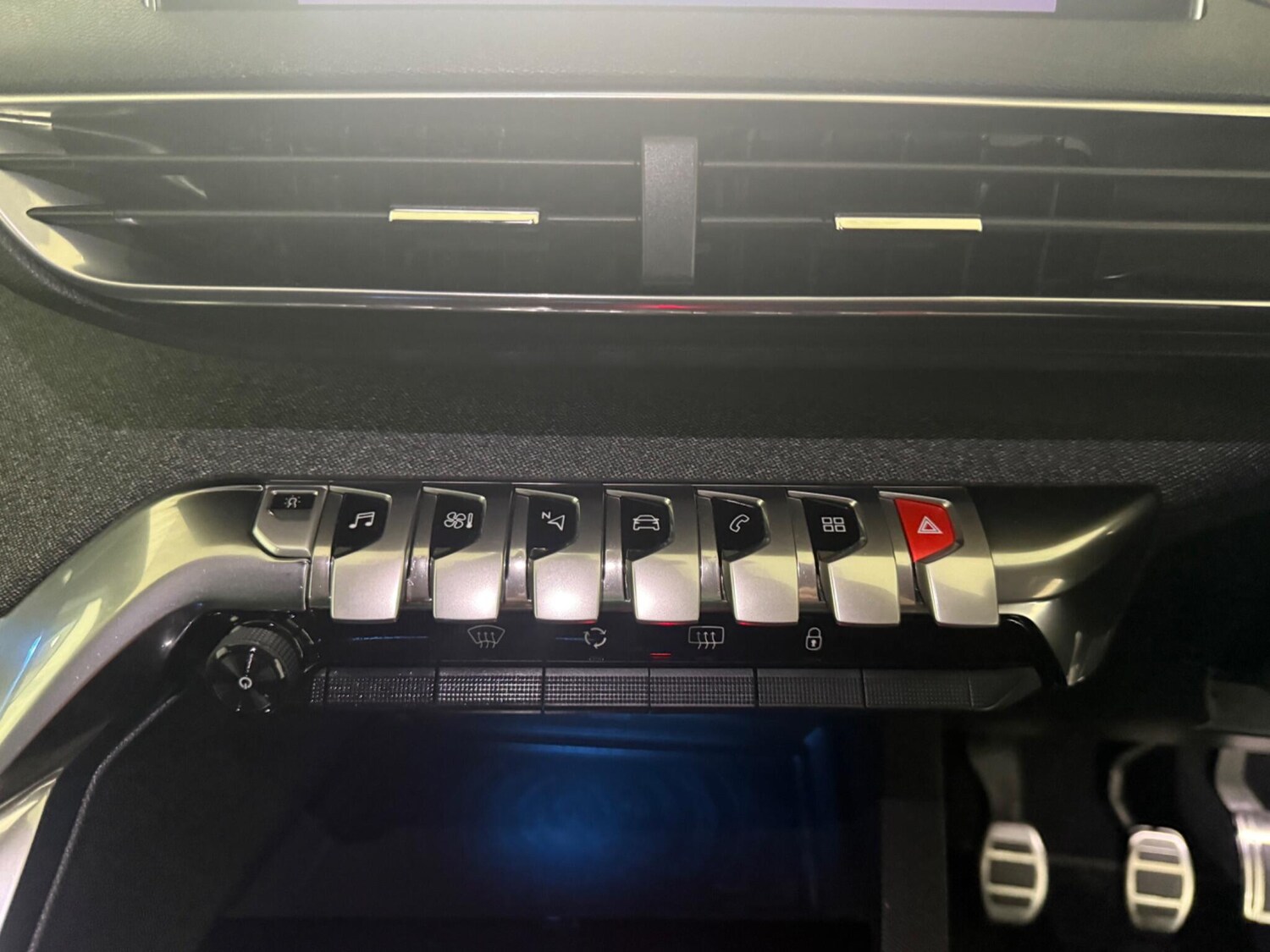 Used Peugeot 3008 2017 for sale - 76592098: Photo 40