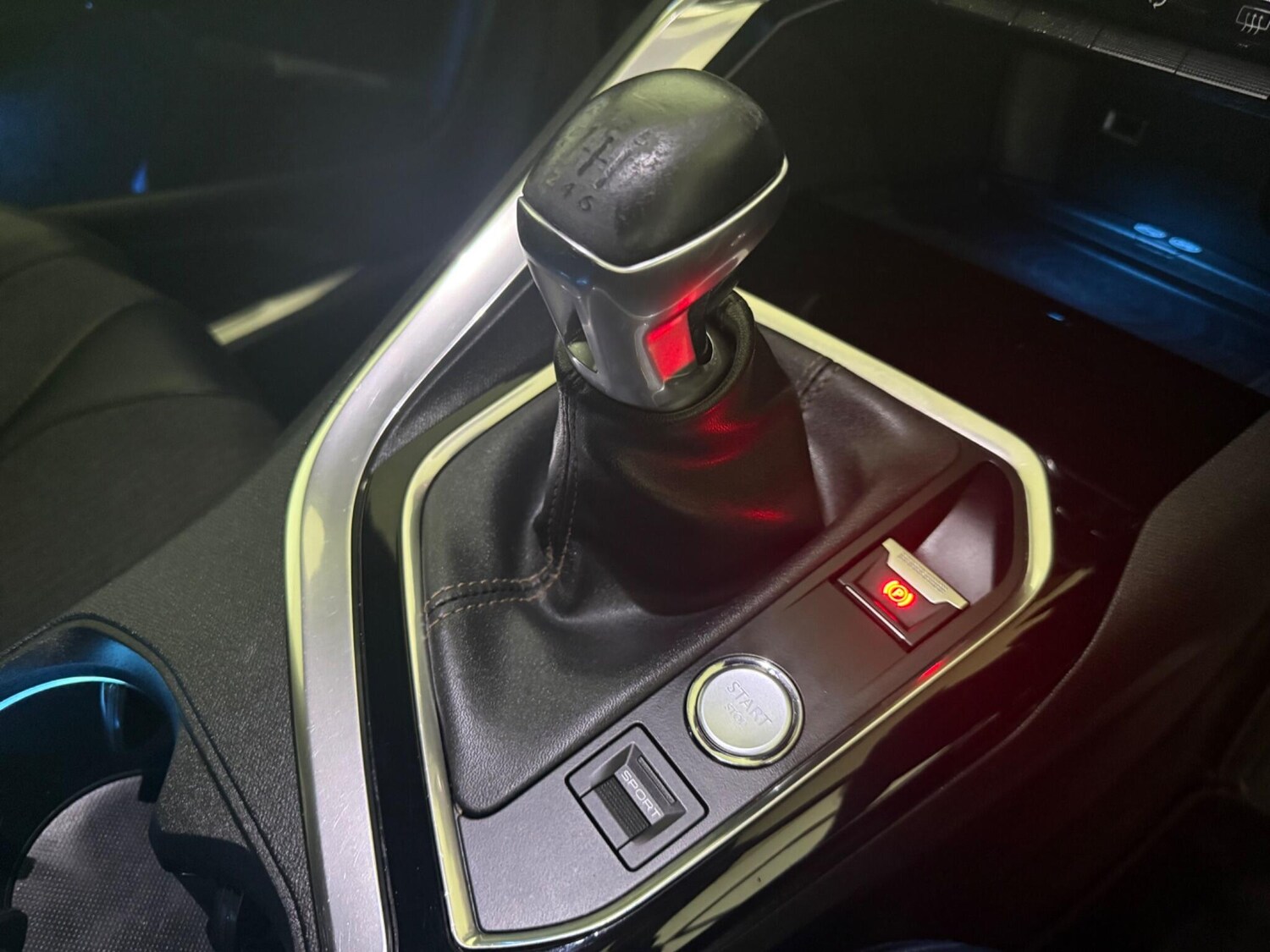 Used Peugeot 3008 2017 for sale - 76592098: Photo 43