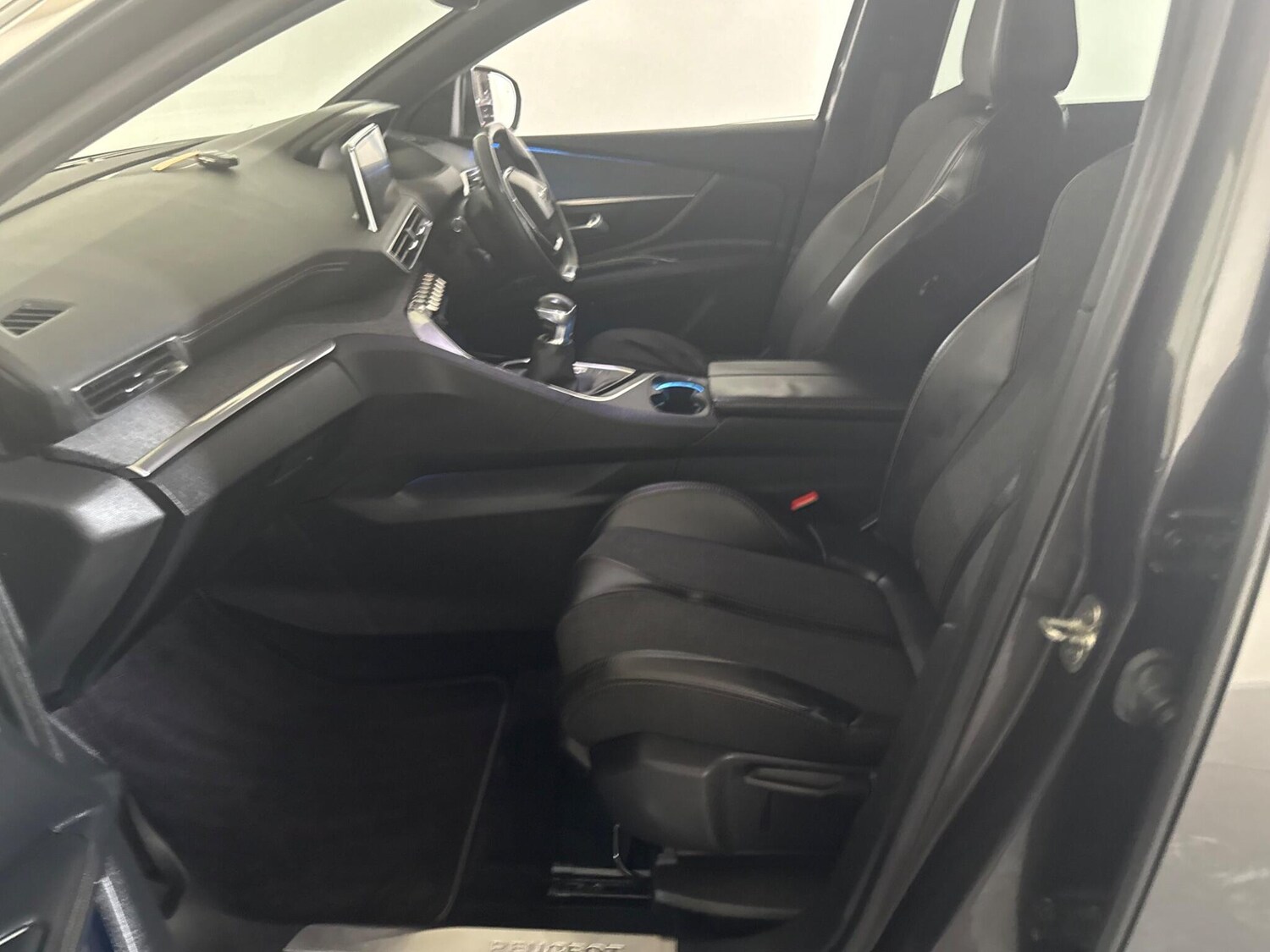 Used Peugeot 3008 2017 for sale - 76592098: Photo 67