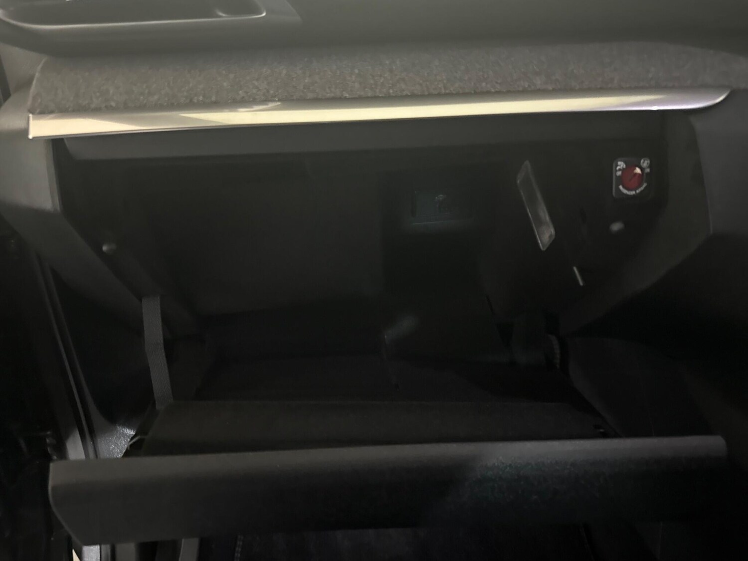 Used Peugeot 3008 2017 for sale - 76592098: Photo 74