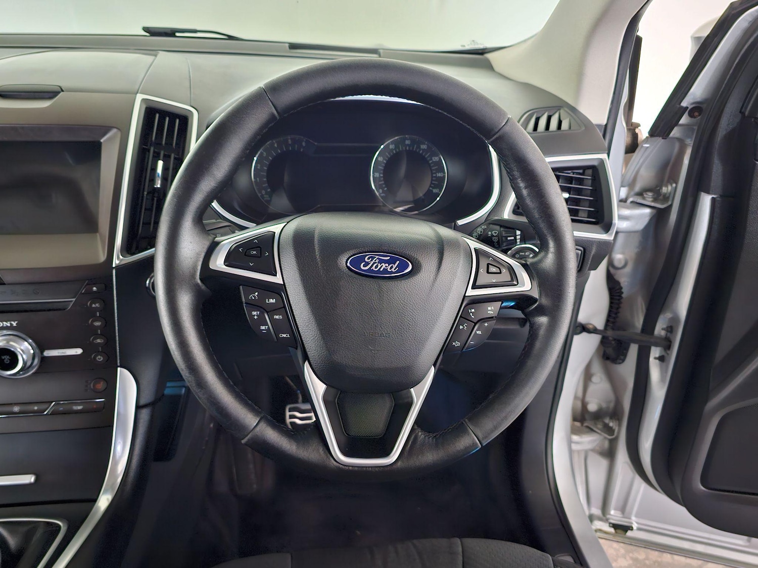 Used Ford Edge 2017 for sale - 76409590: Photo 35