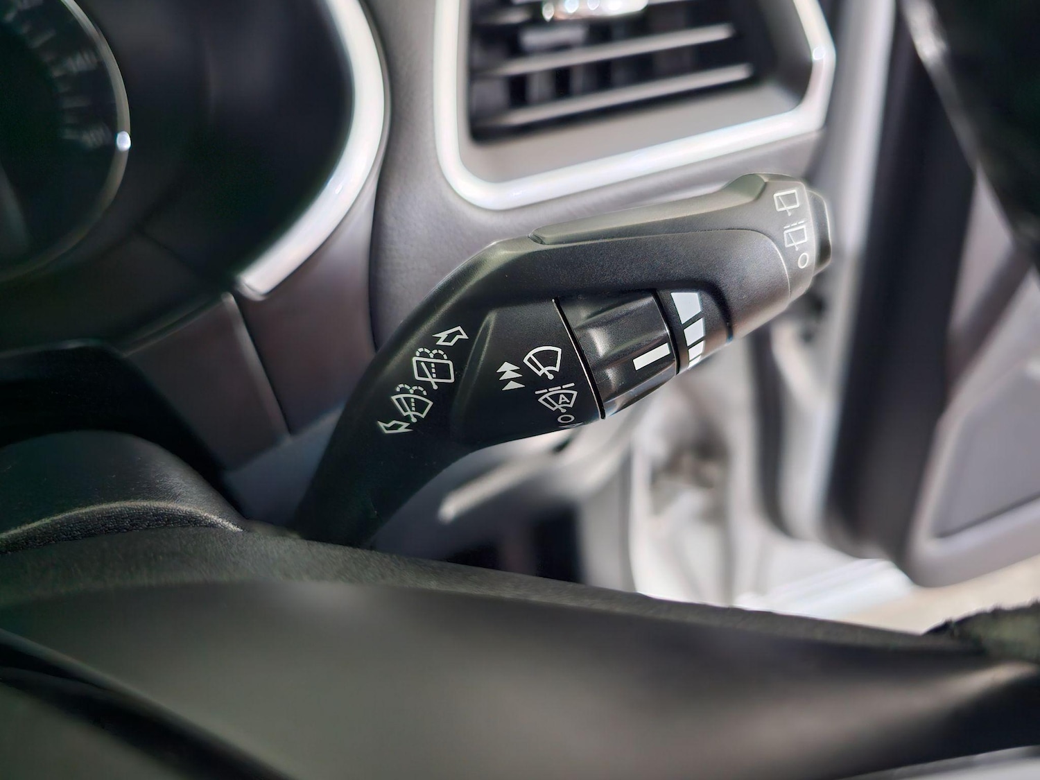 Used Ford Edge 2017 for sale - 76409590: Photo 38