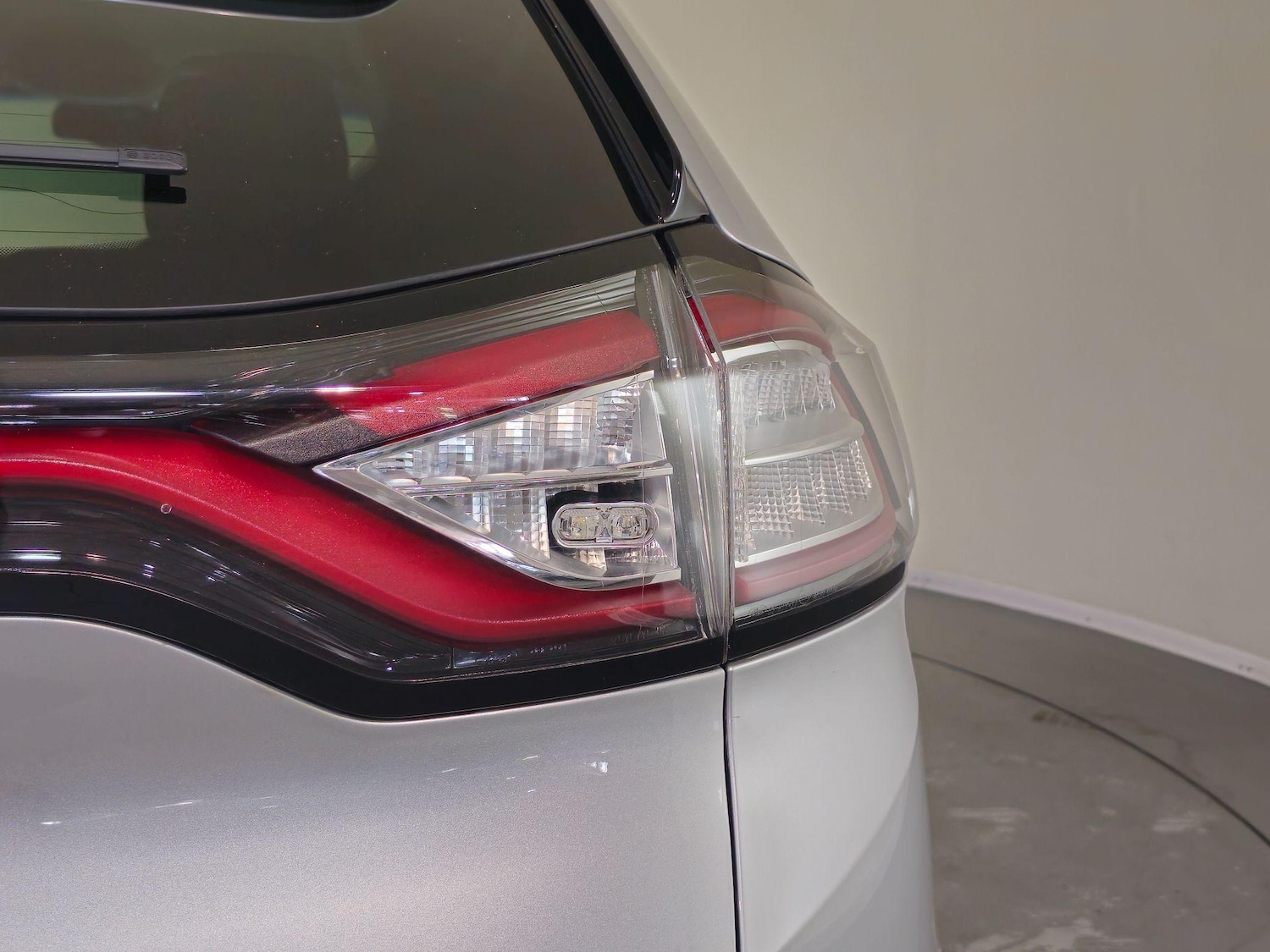 Used Ford Edge 2017 for sale - 76409590: Photo 54