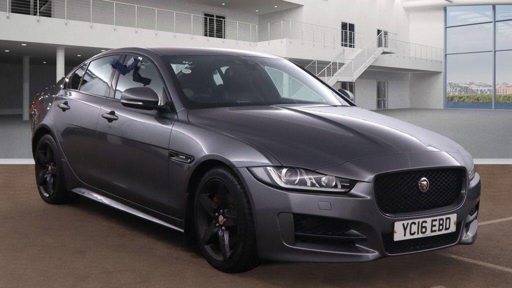 Used Jaguar XE 2016 for sale - 76573213: Photo 1