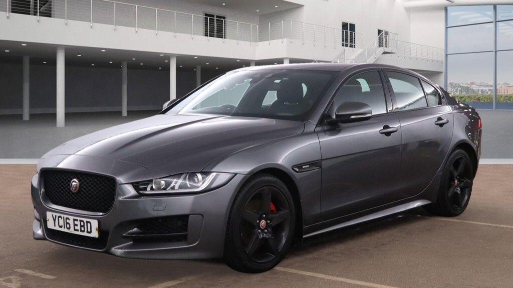 Used Jaguar XE 2016 for sale - 76573213: Photo 5