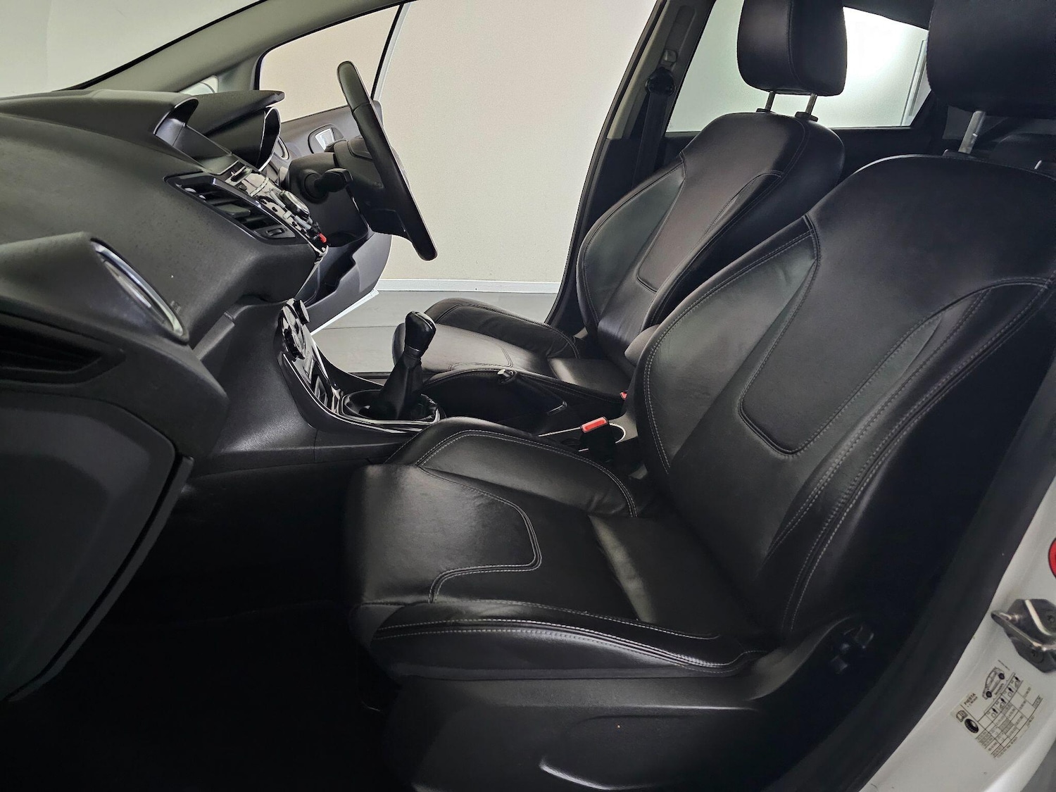 Used Ford Fiesta 2014 for sale - 76408577: Photo 24