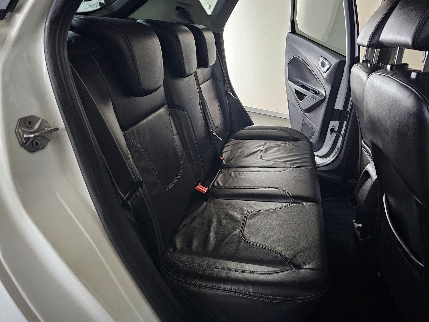 Used Ford Fiesta 2014 for sale - 76408577: Photo 27