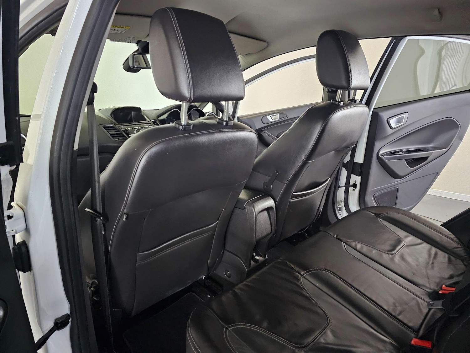 Used Ford Fiesta 2014 for sale - 76408577: Photo 29