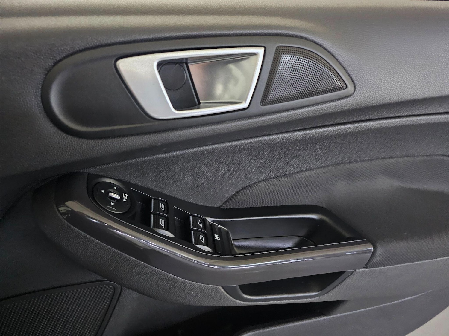 Used Ford Fiesta 2014 for sale - 76408577: Photo 43