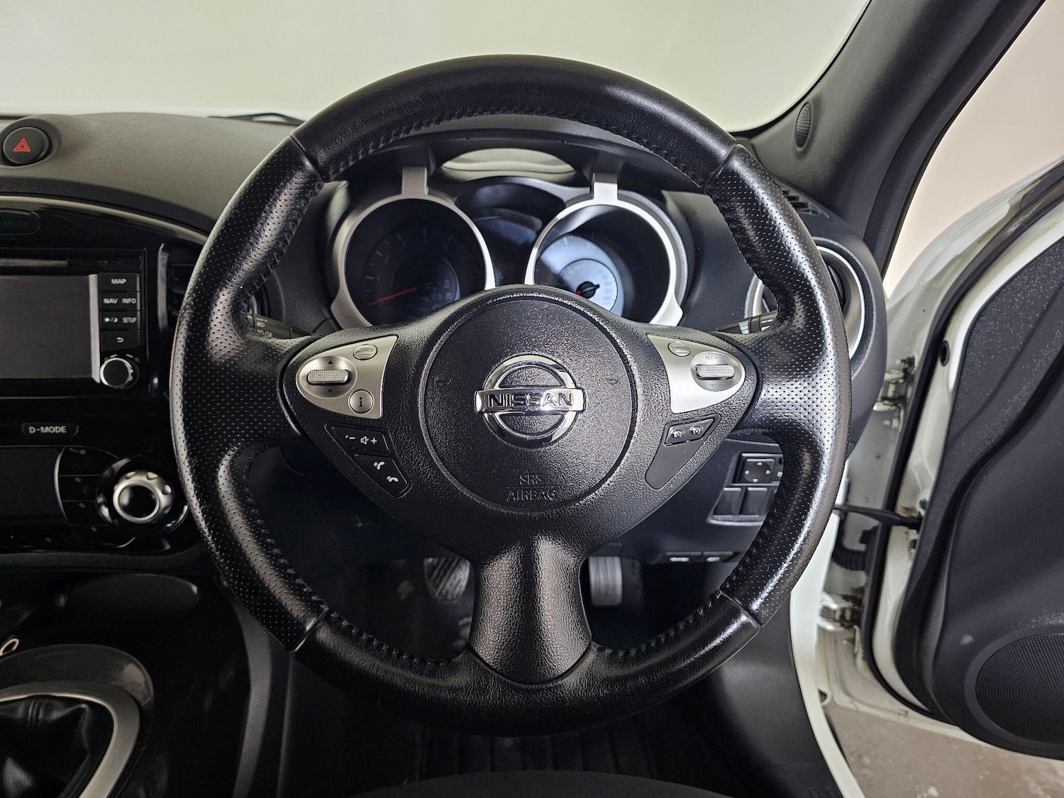 Used Nissan Juke 2013 for sale - 76408572: Photo 35