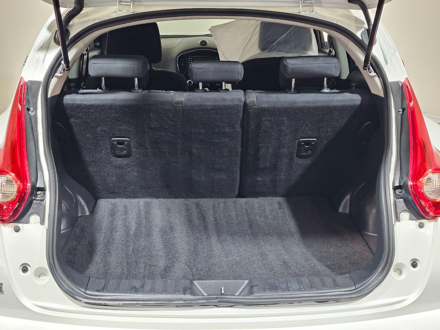 Used Nissan Juke 2013 for sale - 76408572: Photo 49