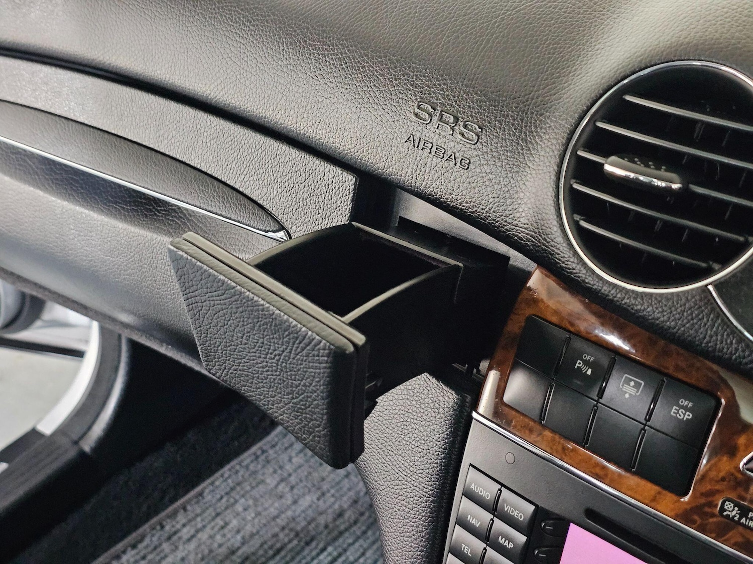 Used Mercedes-Benz CLK 2005 for sale - 77315234: Photo 42