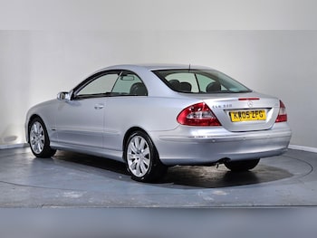 Used Mercedes-Benz CLK 2005 for sale - 77315234: Photo