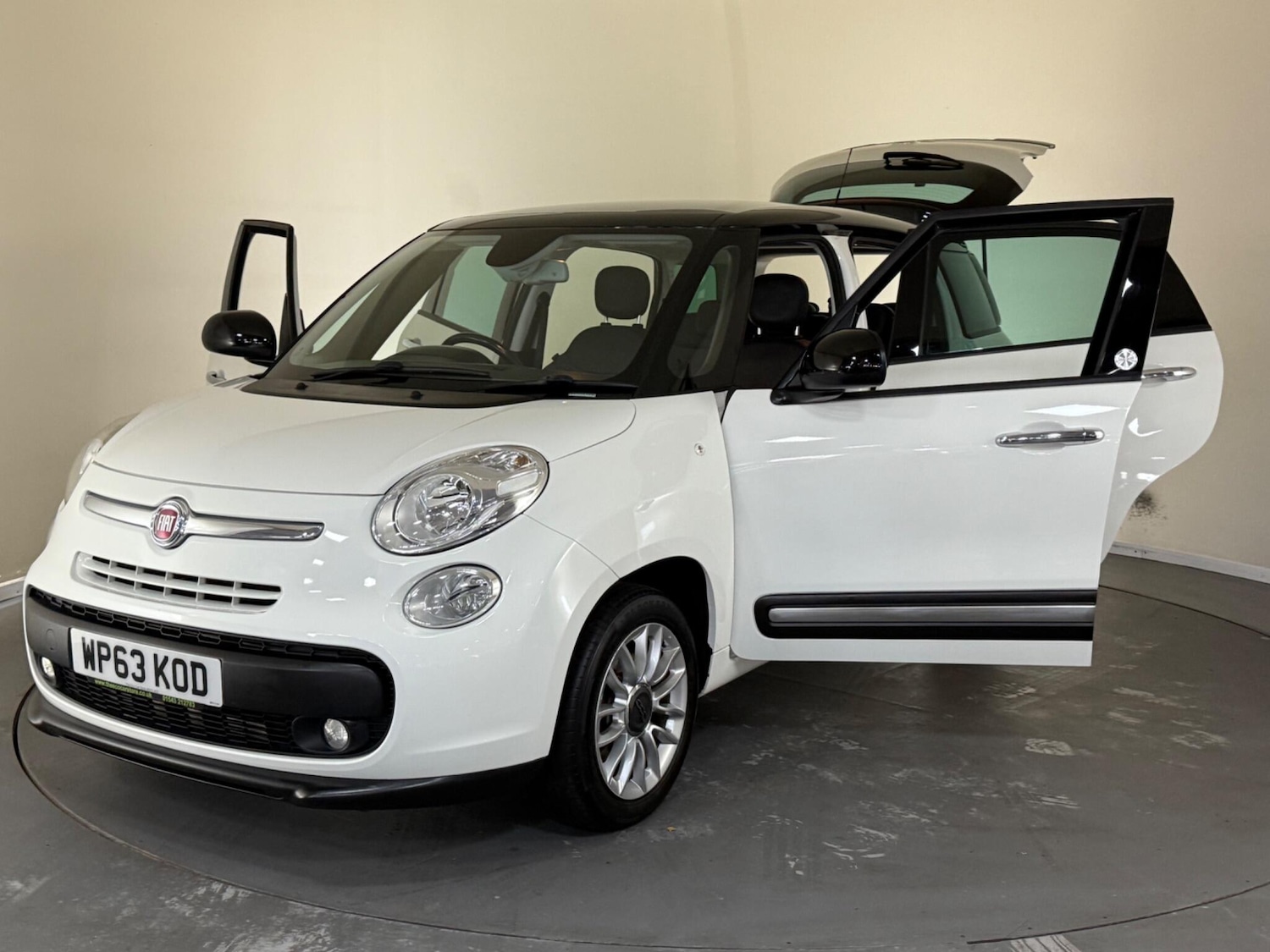 Used Fiat 500L 2013 for sale - 76409535: Photo 10