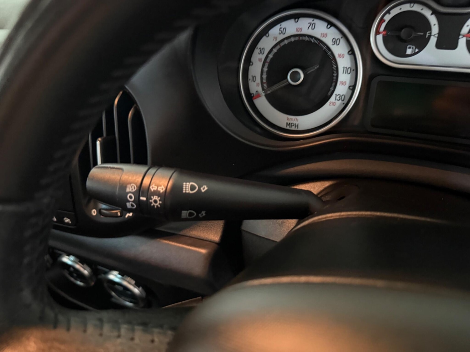 Used Fiat 500L 2013 for sale - 76409535: Photo 31