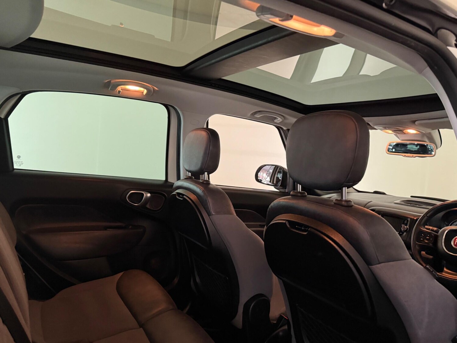 Used Fiat 500L 2013 for sale - 76409535: Photo 49