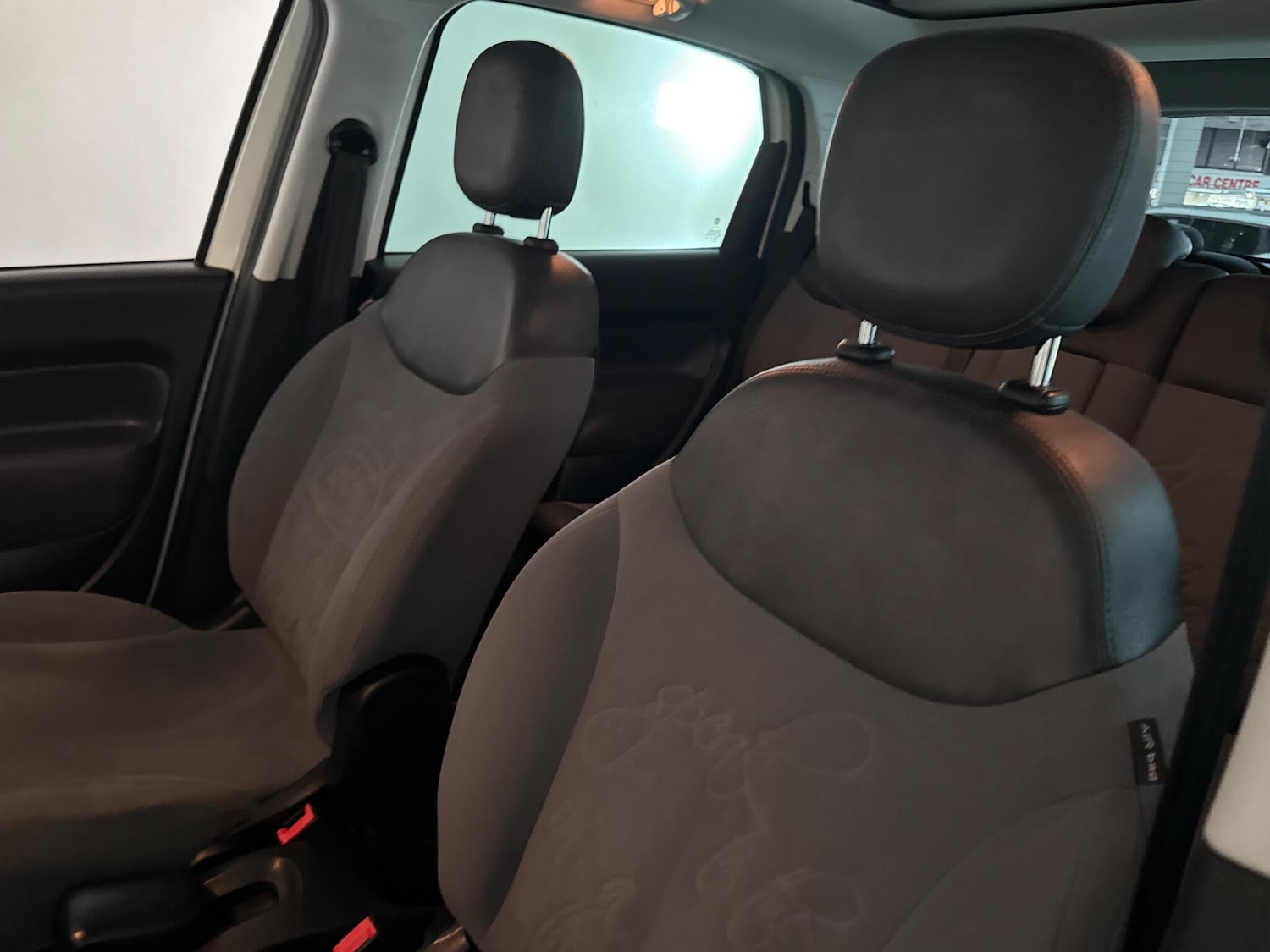 Used Fiat 500L 2013 for sale - 76409535: Photo 68