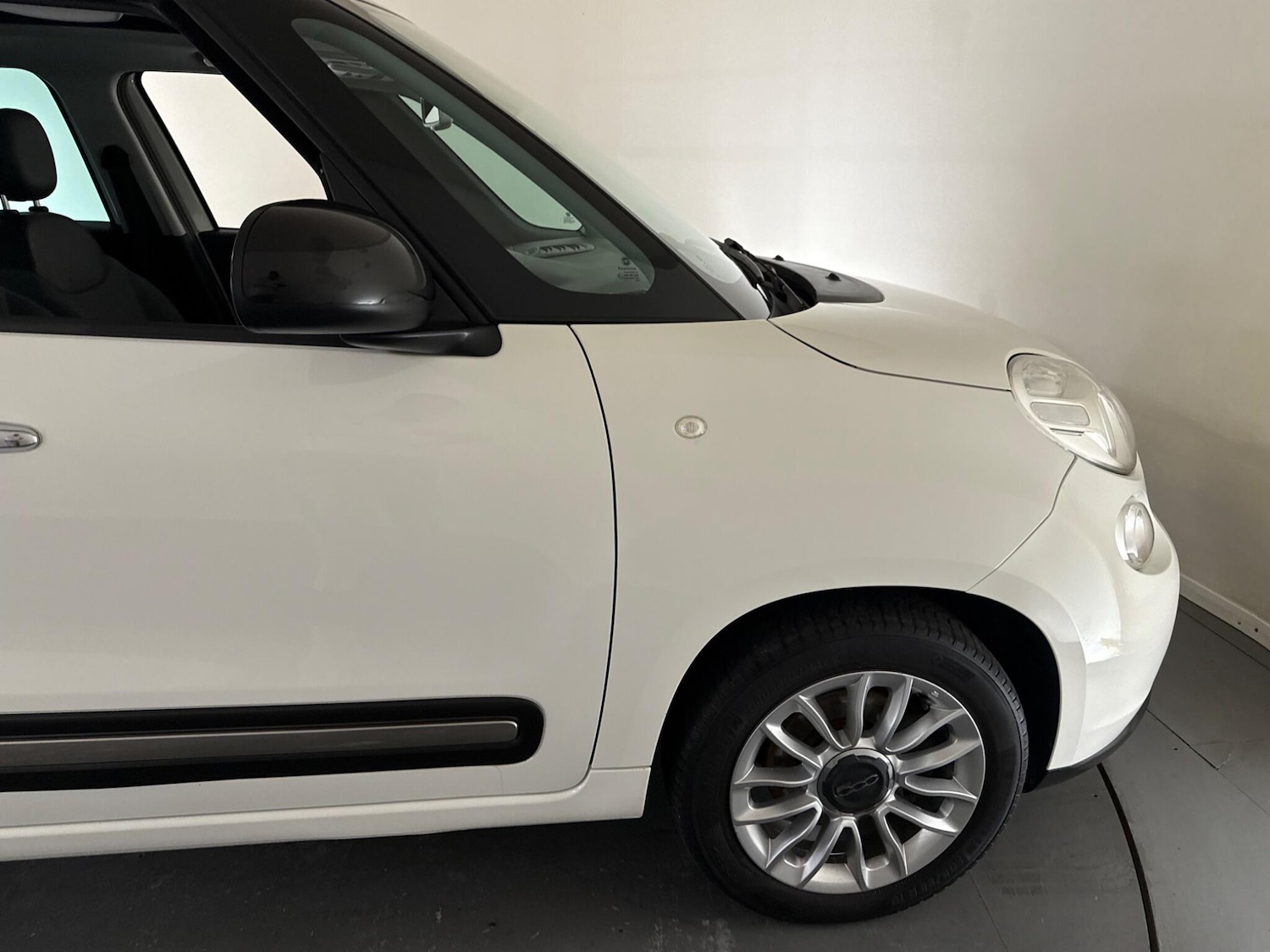 Used Fiat 500L 2013 for sale - 76409535: Photo 78