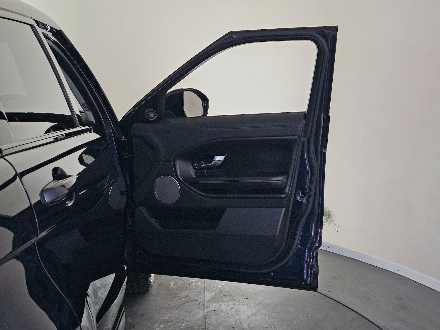 Used Land Rover Range Rover Evoque 2016 for sale - 76408396: Photo 22