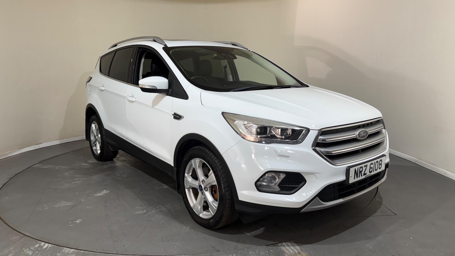 Used Ford Kuga 2018 for sale - 76996000: Photo 1