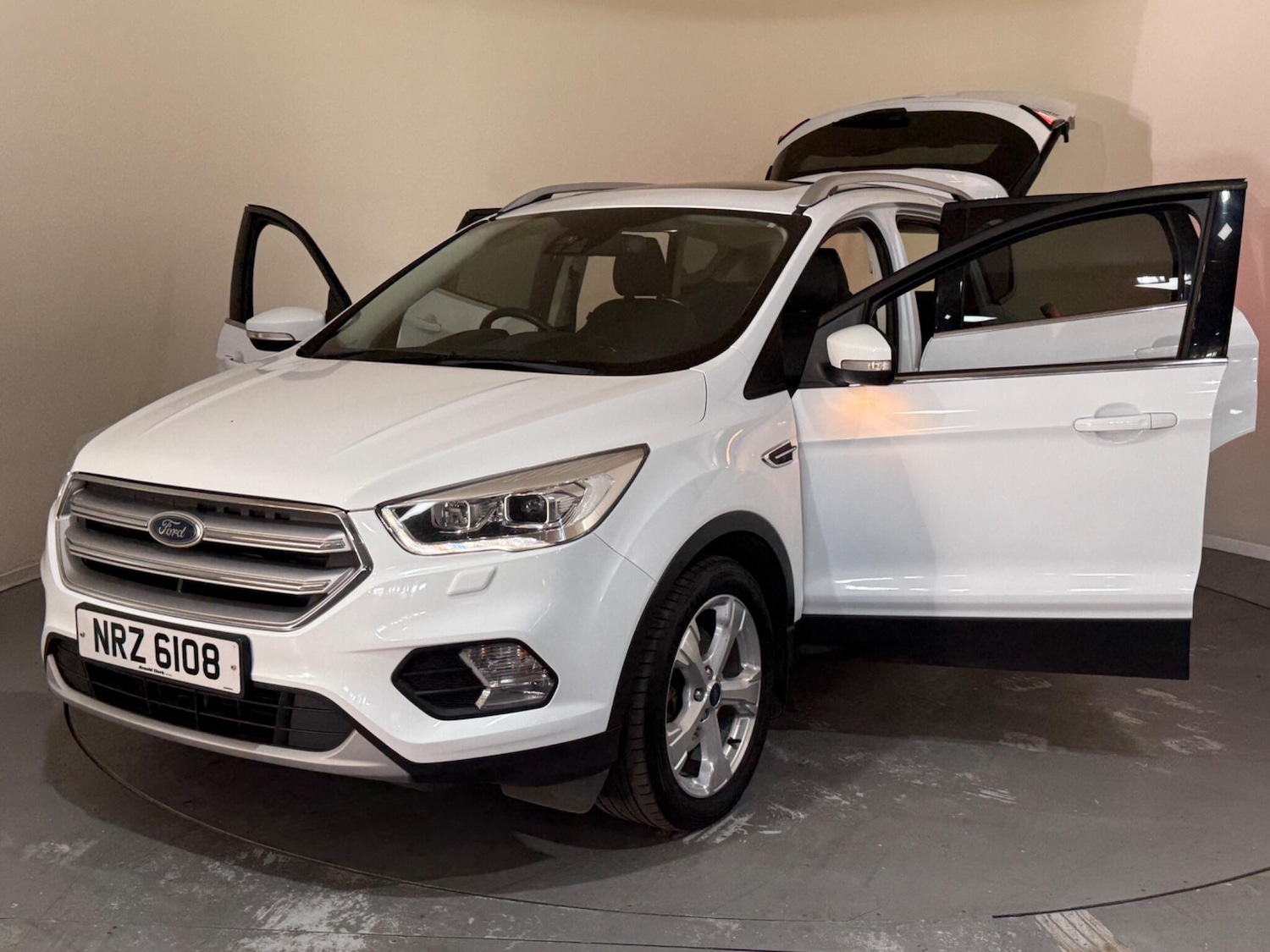 Used Ford Kuga 2018 for sale - 76996000: Photo 10