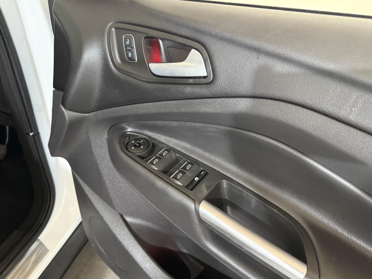 Used Ford Kuga 2018 for sale - 76996000: Photo 22