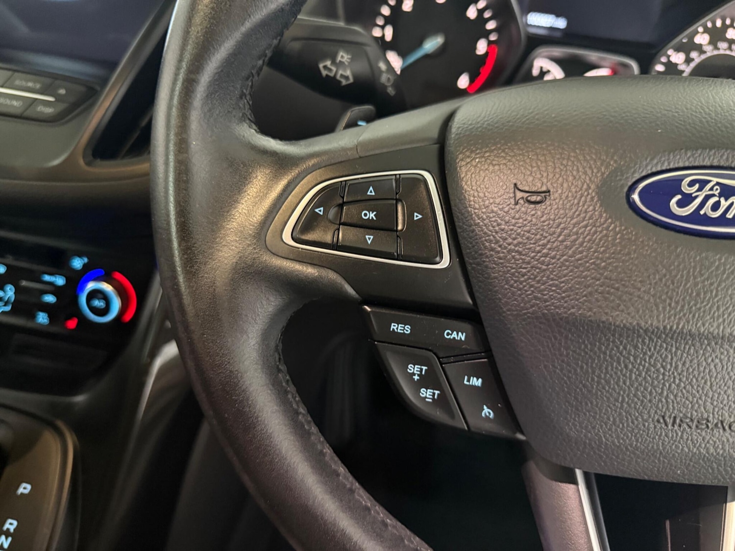 Used Ford Kuga 2018 for sale - 76996000: Photo 30